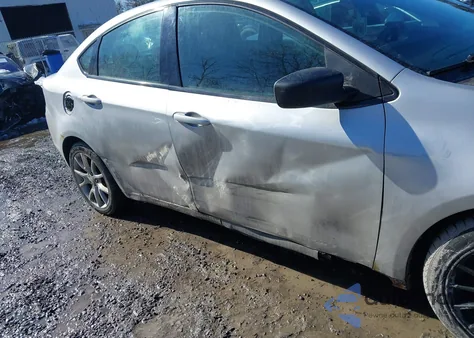 2013 Dodge Dart Sxt z USA, uszkodzony, nr VIN 1C3CDFBAXDD100801